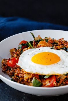 30 “Must-Serve” Quinoa Breakfast Bowls - 30 “Must-Serve” Quinoa Breakfast Bowls