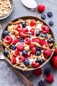 30 “Must-Serve” Quinoa Breakfast Bowls - 30 “Must-Serve” Quinoa Breakfast Bowls