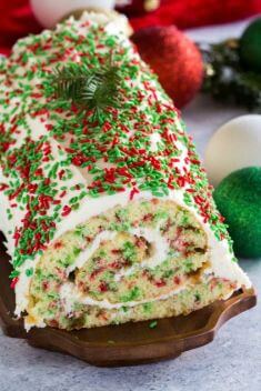 30 “Melt-In Mouth” Cake Rolls - 30 “Melt-In Mouth” Cake Rolls