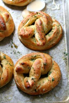 30 Pretzels To Blow Up Your Taste - 30 Pretzels To Blow Up Your Taste