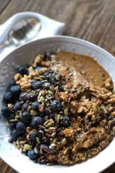 30 “Must-Serve” Quinoa Breakfast Bowls - 30 “Must-Serve” Quinoa Breakfast Bowls