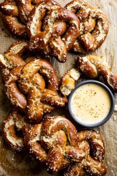 30 Pretzels To Blow Up Your Taste - 30 Pretzels To Blow Up Your Taste