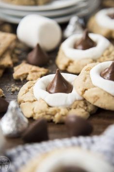 30 Best Kiss Cookies (Blossoms) To Blow Your Mind - 30 Best Kiss Cookies (Blossoms) To Blow Your Mind