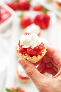Fruit Bites: “Irresistible” Desserts and Snacks Of All - Fruit Bites: “Irresistible” Desserts and Snacks Of All