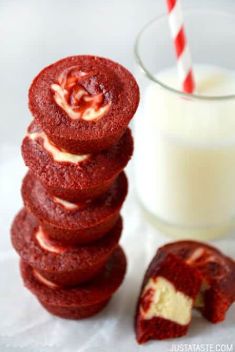 30 “Mesmerizing” Red Velvet Desserts and Snacks - 30 “Mesmerizing” Red Velvet Desserts and Snacks