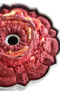 30 “Mesmerizing” Red Velvet Desserts and Snacks - 30 “Mesmerizing” Red Velvet Desserts and Snacks