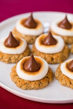 30 Best Kiss Cookies (Blossoms) To Blow Your Mind - 30 Best Kiss Cookies (Blossoms) To Blow Your Mind